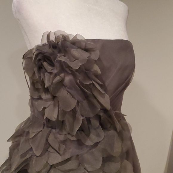 Vera Wang White grey mesh floral strapless evening dress, 8 - Picture 2 of 6